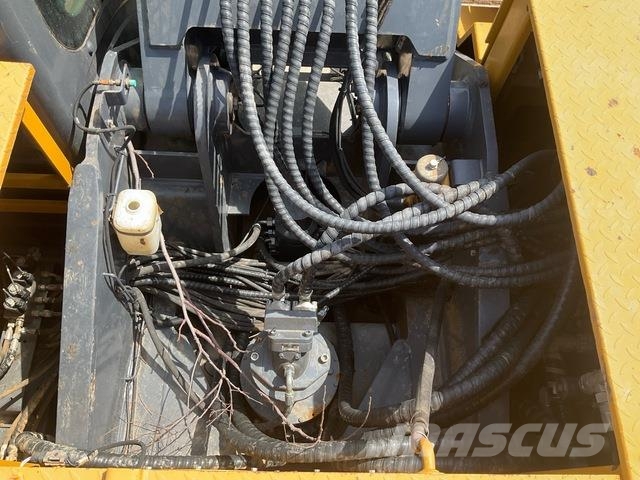 XCMG XR240ES クローラドリル