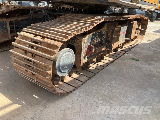 XCMG XR240ES クローラドリル