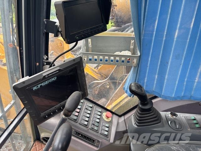 XCMG XR400D クローラドリル