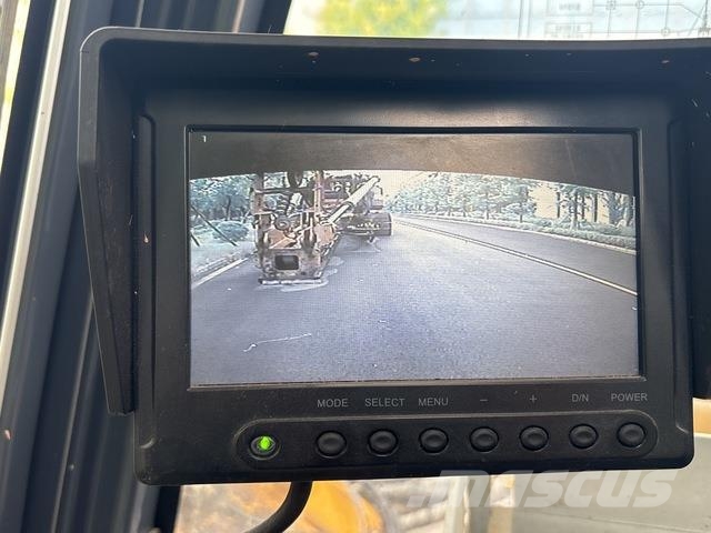 XCMG XR400D クローラドリル