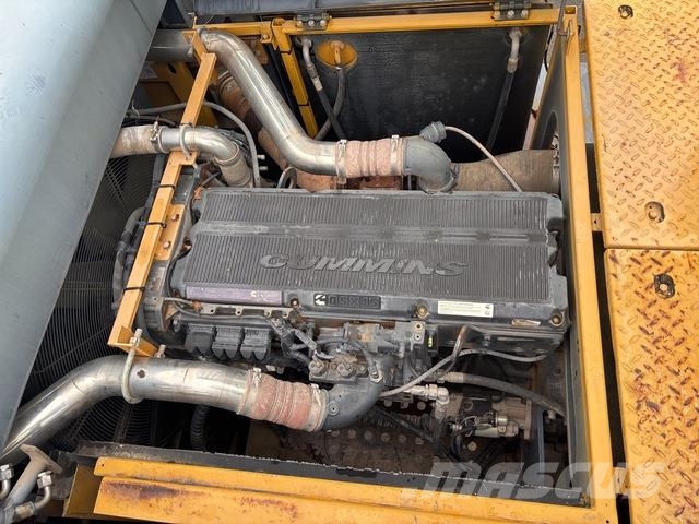 XCMG XR400D クローラドリル