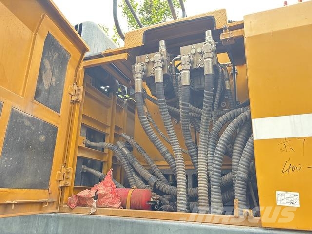 XCMG XR400D クローラドリル