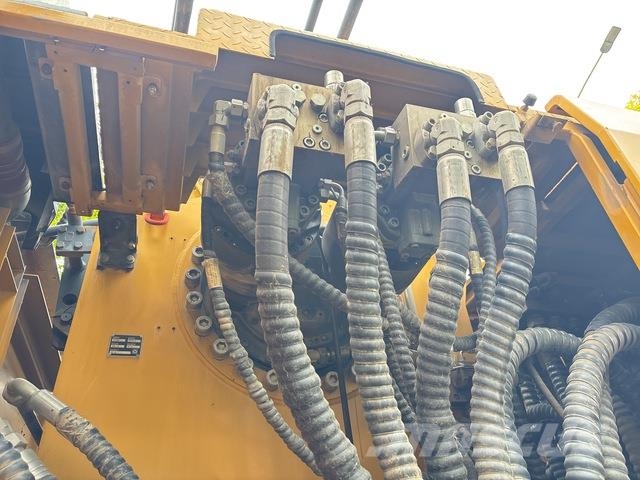 XCMG XR400D クローラドリル
