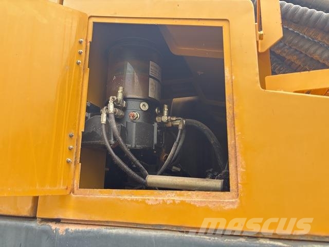 XCMG XR400D クローラドリル
