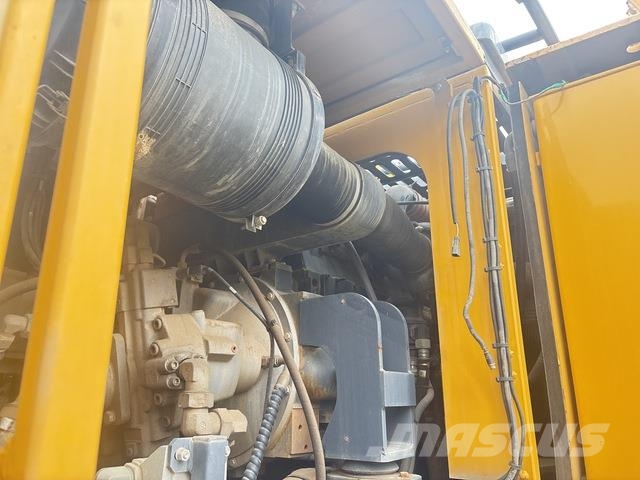 XCMG XR400D クローラドリル