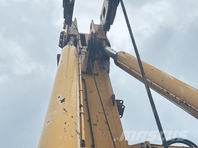 XCMG XR400D クローラドリル