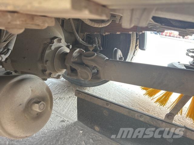XCMG XZJ5180TSLD5 Lakaisuautot