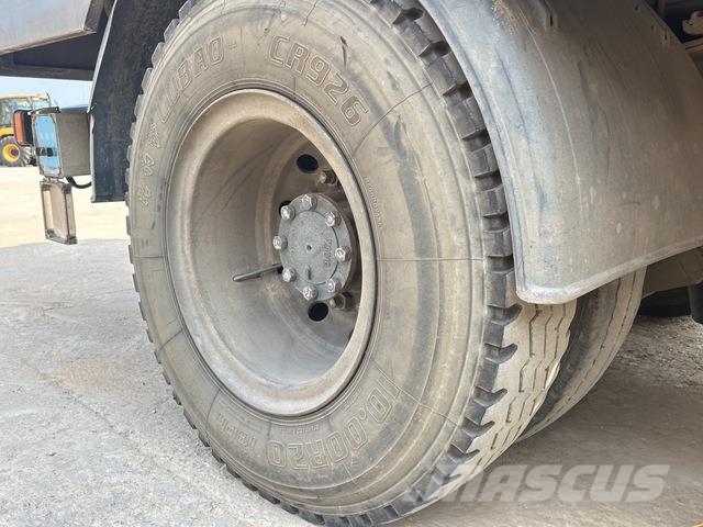 XCMG XZJ5180TSLD5 Lakaisuautot