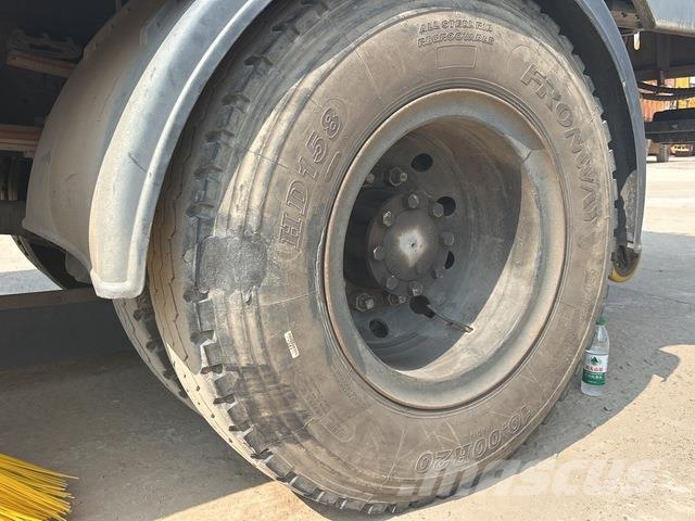 XCMG XZJ5180TSLD5 Lakaisuautot