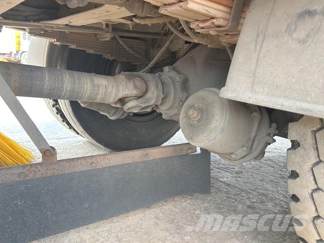 XCMG XZJ5180TSLD5 Lakaisuautot