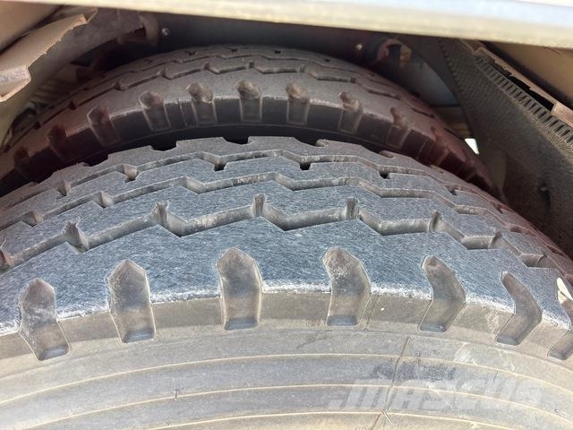 XCMG XZS5180TPJ مضخات خرسانة