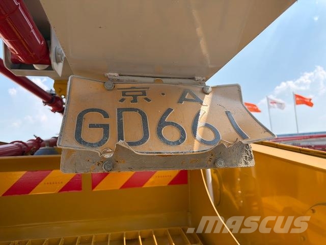 XCMG XZS5351THBZ مضخات خرسانة