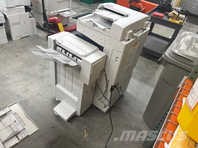  Xerox C8055 电子设备