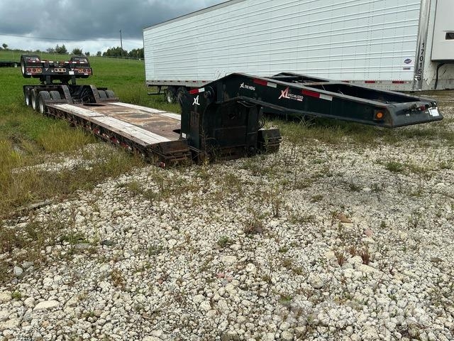 XL Specialized Trailers XL-110-HDG Maskinhenger