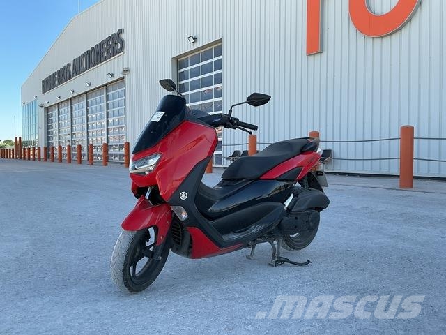 Yamaha NMax Todoterrenos