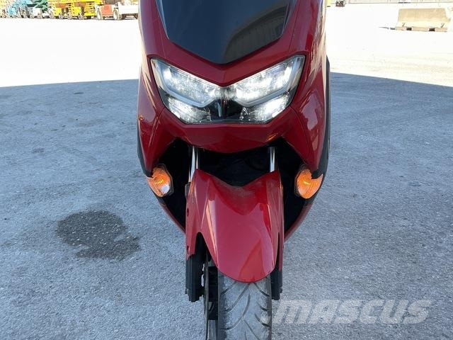 Yamaha NMax Todoterrenos