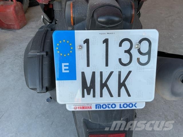 Yamaha NMax Todoterrenos