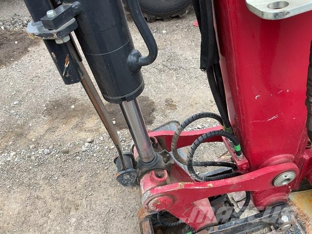 Yanmar SV26 حفارات صغيرة أقل من 7 طن (حفارات صغيرة)
