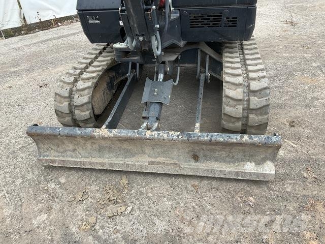 Yanmar SV26 حفارات صغيرة أقل من 7 طن (حفارات صغيرة)