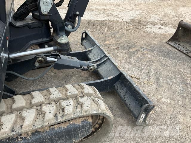 Yanmar SV26 حفارات صغيرة أقل من 7 طن (حفارات صغيرة)