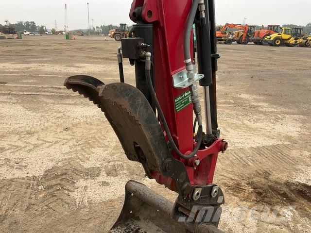 Yanmar SV26 حفارات صغيرة أقل من 7 طن (حفارات صغيرة)