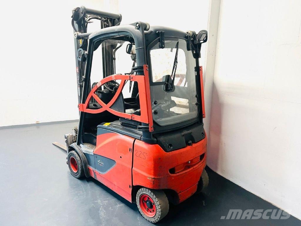 Linde E20PH-02 电动叉车