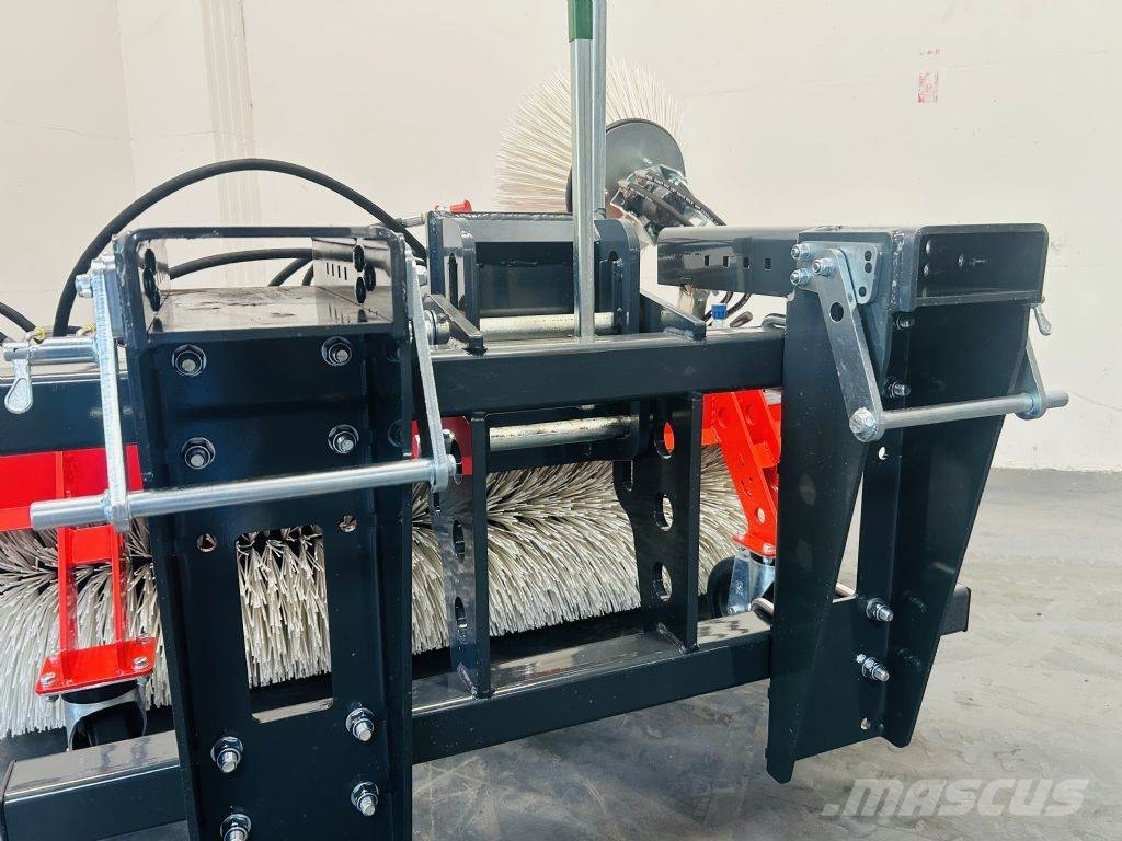  *Sonstige KM 520 Typ 1550 كناسات