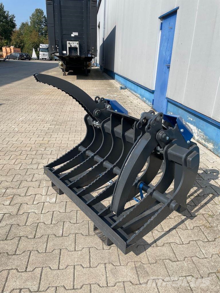  *Sonstige Roderechen mit Niederhalter Bagger 建筑机械-其他