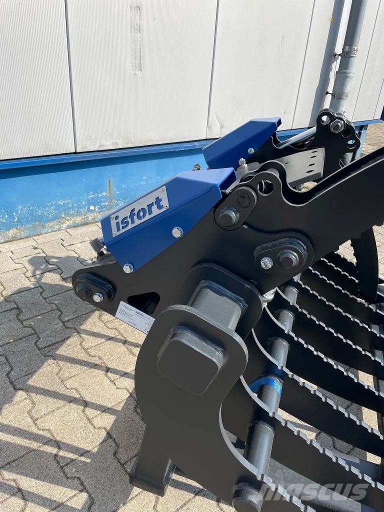  *Sonstige Roderechen mit Niederhalter Bagger 建筑机械-其他