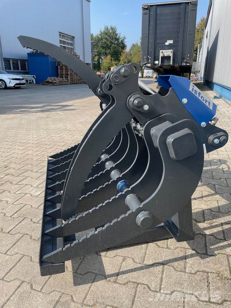  *Sonstige Roderechen mit Niederhalter Bagger 建筑机械-其他