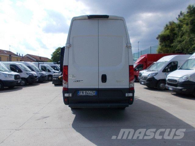 Iveco DAILY 35S14 - 3520 Camion frigorifique