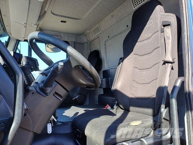 Iveco STRALIS AD190S31 Otros camiones