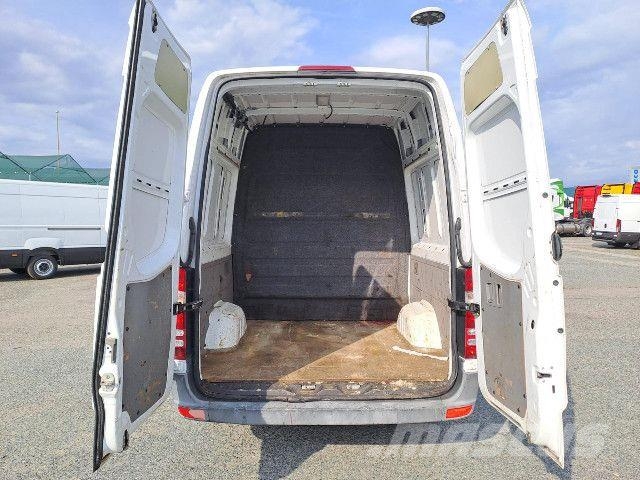 Mercedes-Benz SPRINTER Фургони