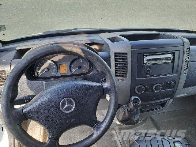 Mercedes-Benz SPRINTER Фургони