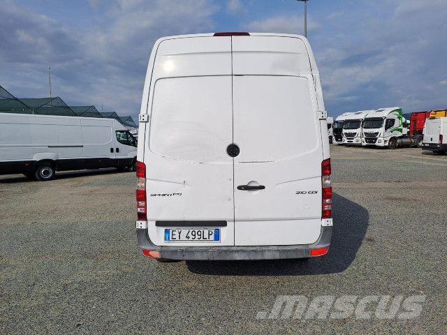 Mercedes-Benz SPRINTER Фургони