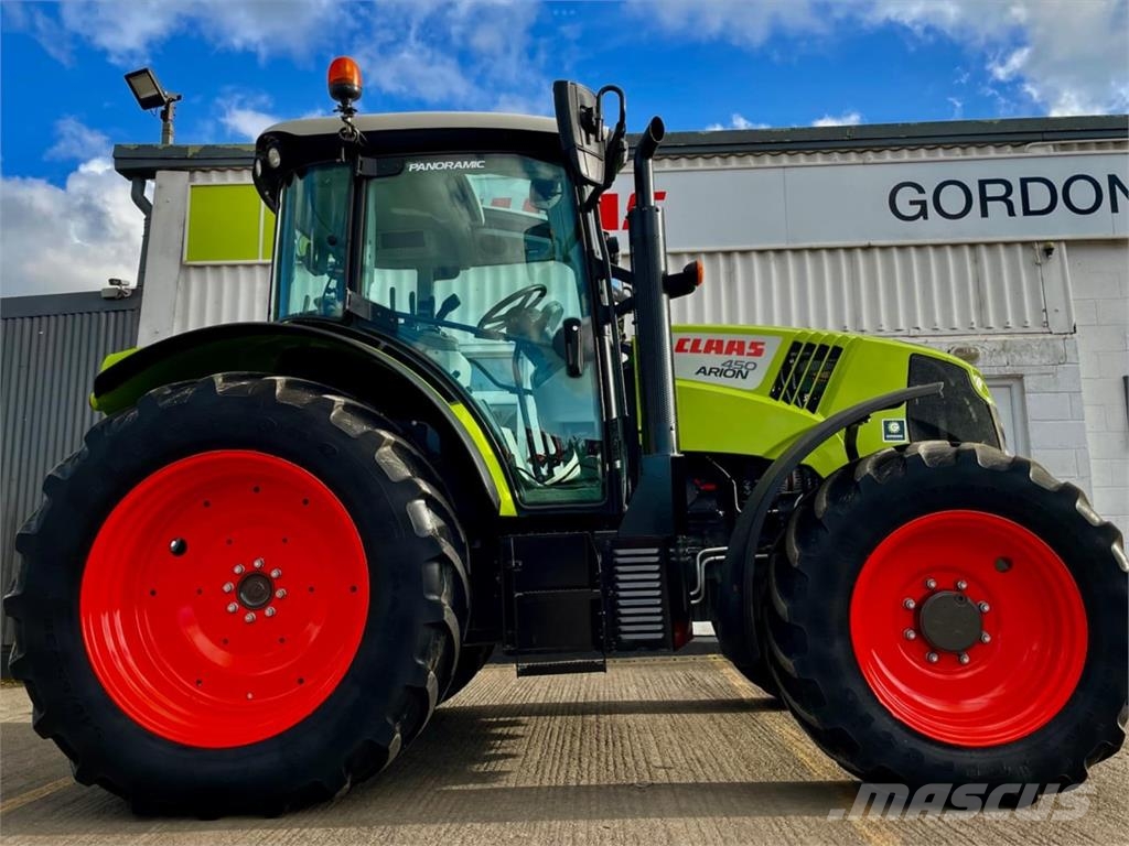 CLAAS ARION 450 Traktori