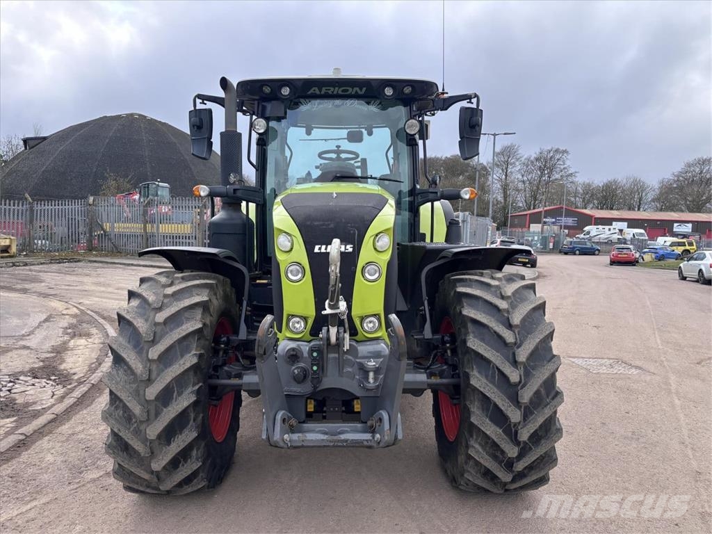 CLAAS ARION 650 Tractoren