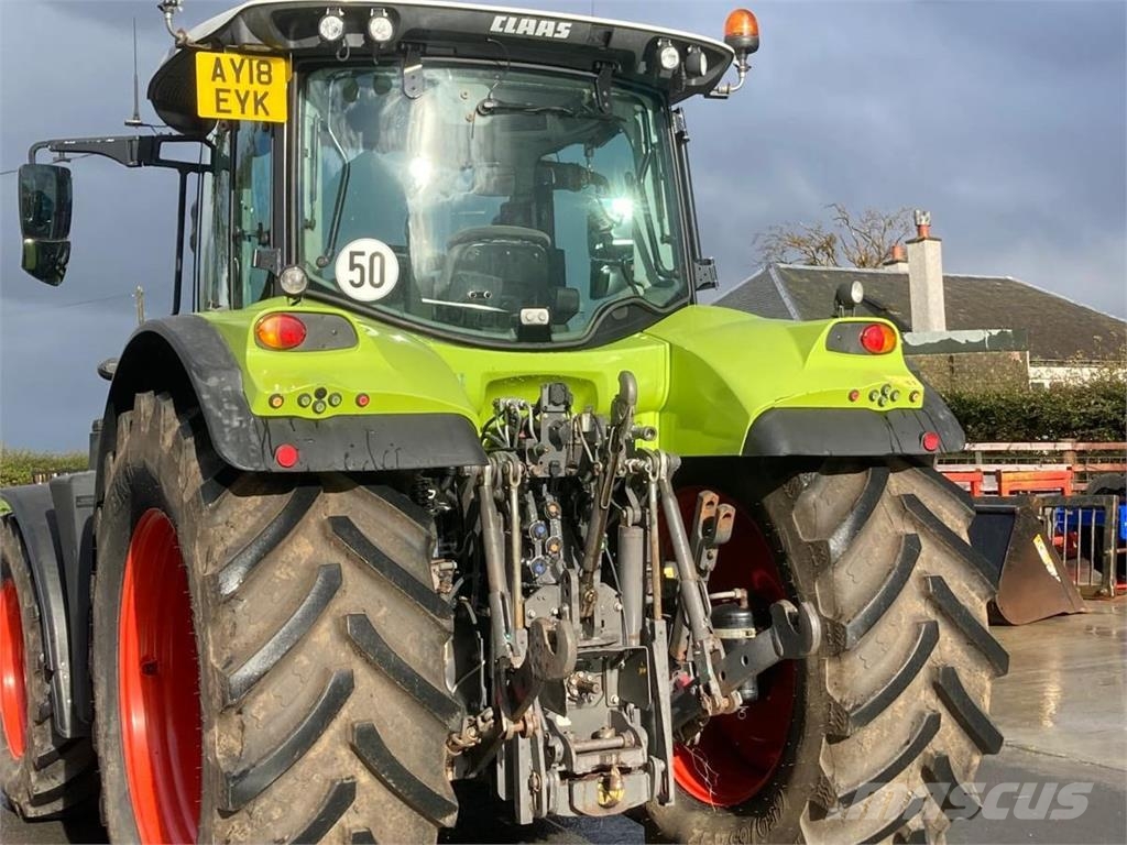 CLAAS ARION 650 Tratores