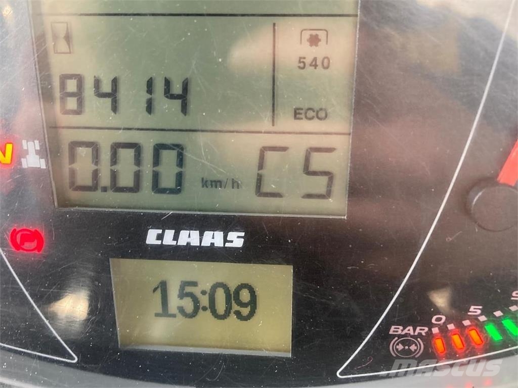CLAAS ARION 650 Tratores