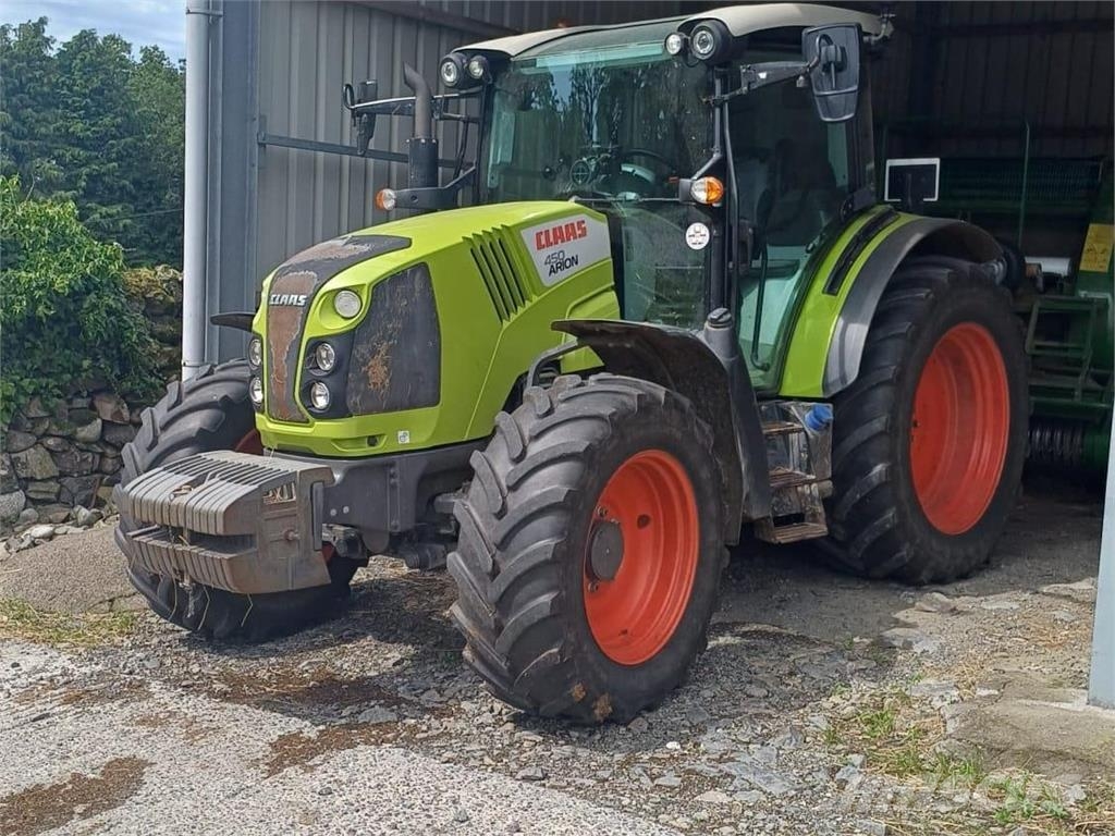 CLAAS NEW ARION 450 Traktorit