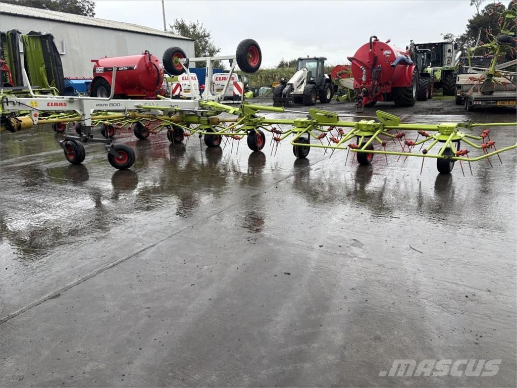 CLAAS VOLTO 1300 T Rakes and tedders