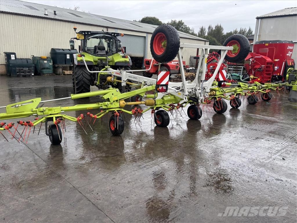 CLAAS VOLTO 1300 T Rakes and tedders