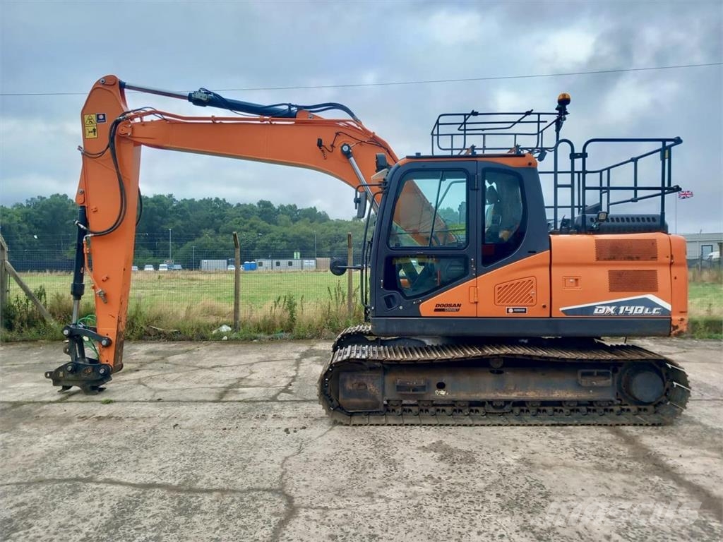Develon DX140LC-7 농기계 - 기타