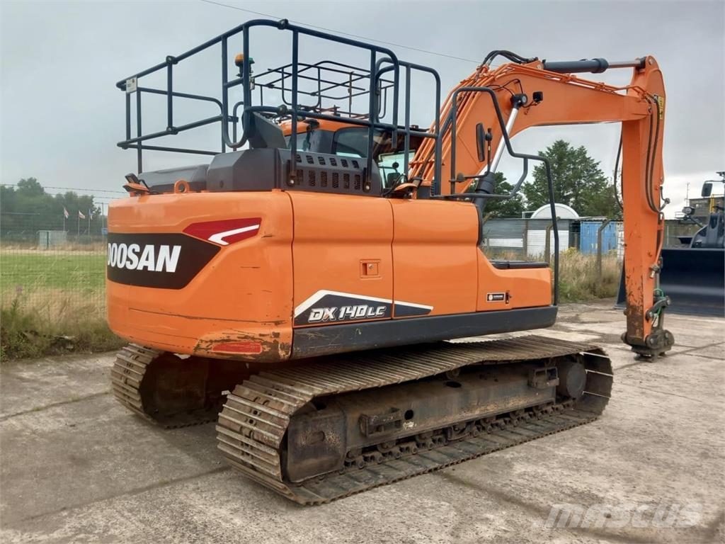 Develon DX140LC-7 농기계 - 기타