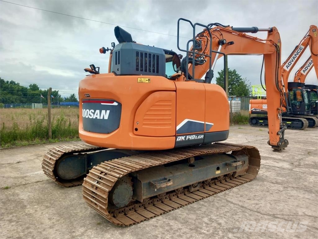 Develon DX140LCR-7 농기계 - 기타