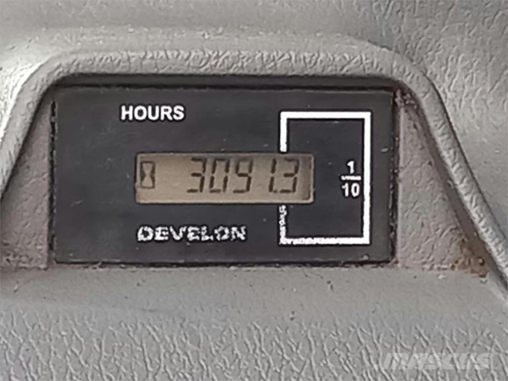 Develon DX255LC-7 농기계 - 기타