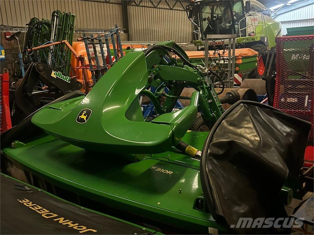 John Deere F310R Segadoras
