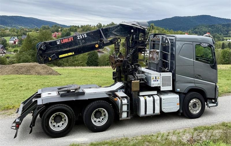 Volvo FH 540 Holzfahrzeuge
