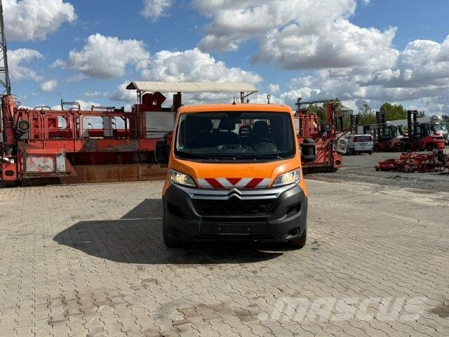 Citroën Pritsche DoKa / 7 Sitze / 2021 Camiones plataforma