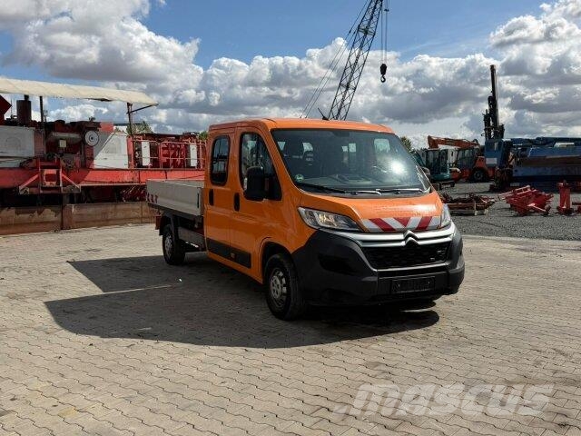 Citroën Pritsche DoKa / 7 Sitze / 2021 Camiones plataforma